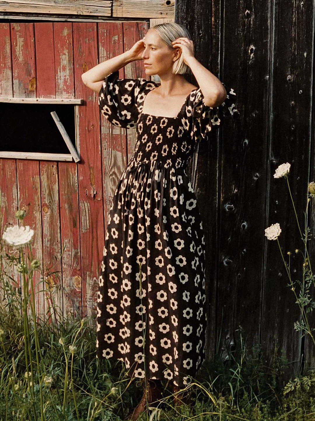 

LULU & SKY Women Floral Print Puff sleeves Fit & Flare Midi Dress, Black