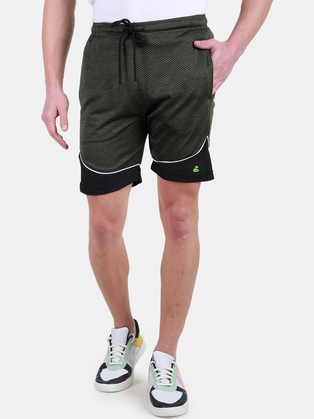 

Duke Men Solid Shorts With Drawstring Closure, Green