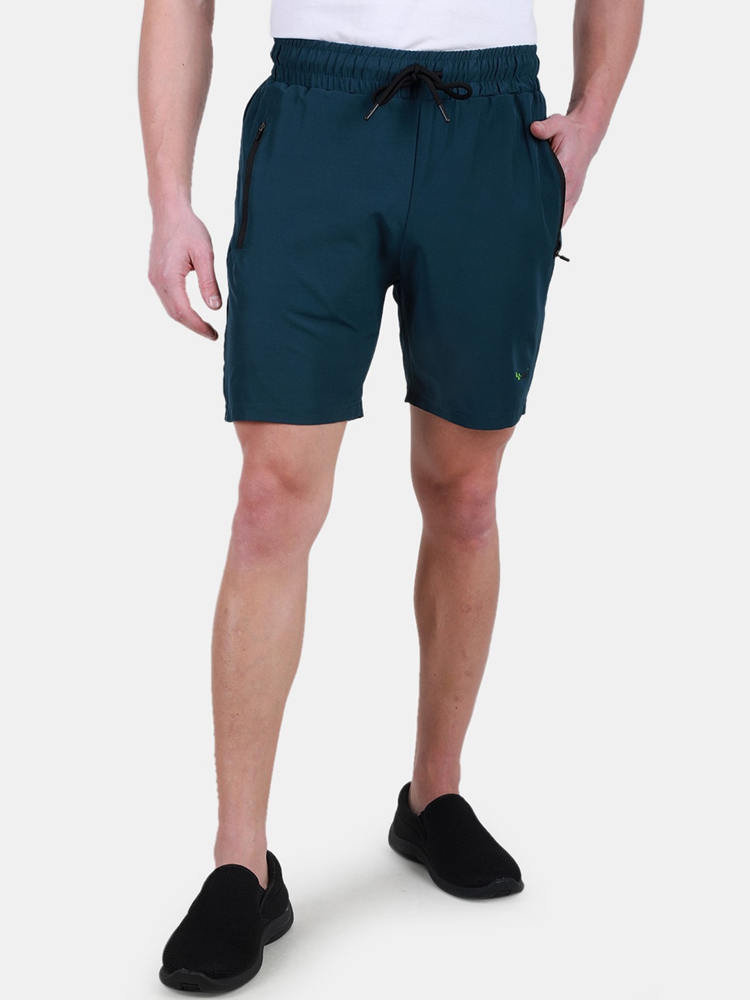 

Duke Men Solid Shorts With Drawstring Closure, Blue