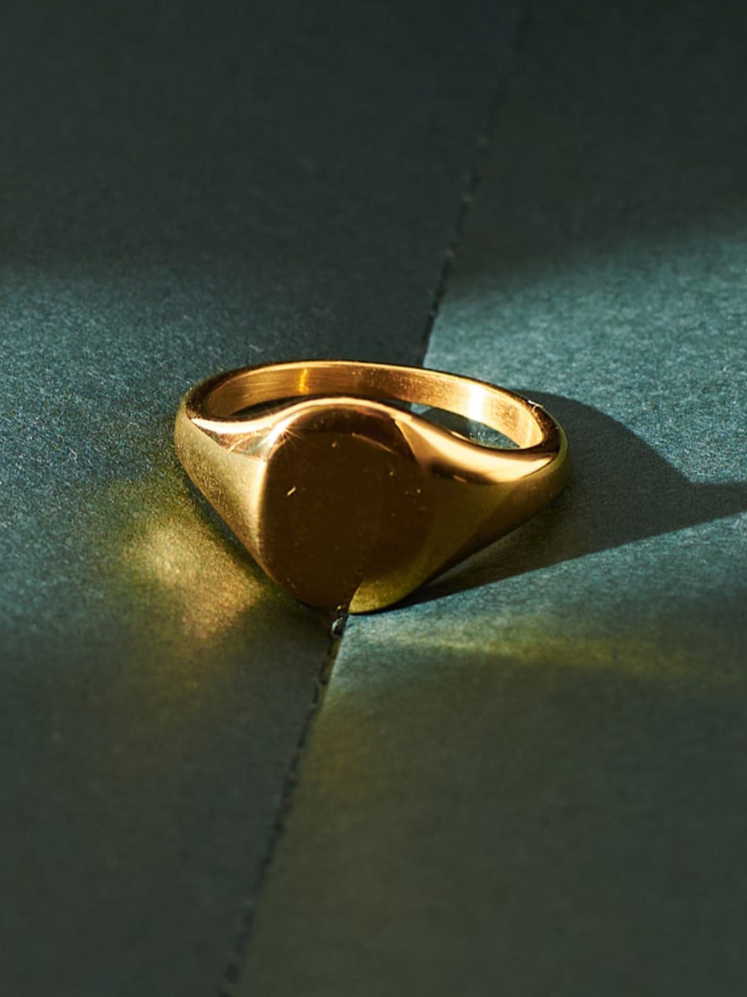 

SALTY Sculpted-Sophistication Finger Ring for Women, Gold
