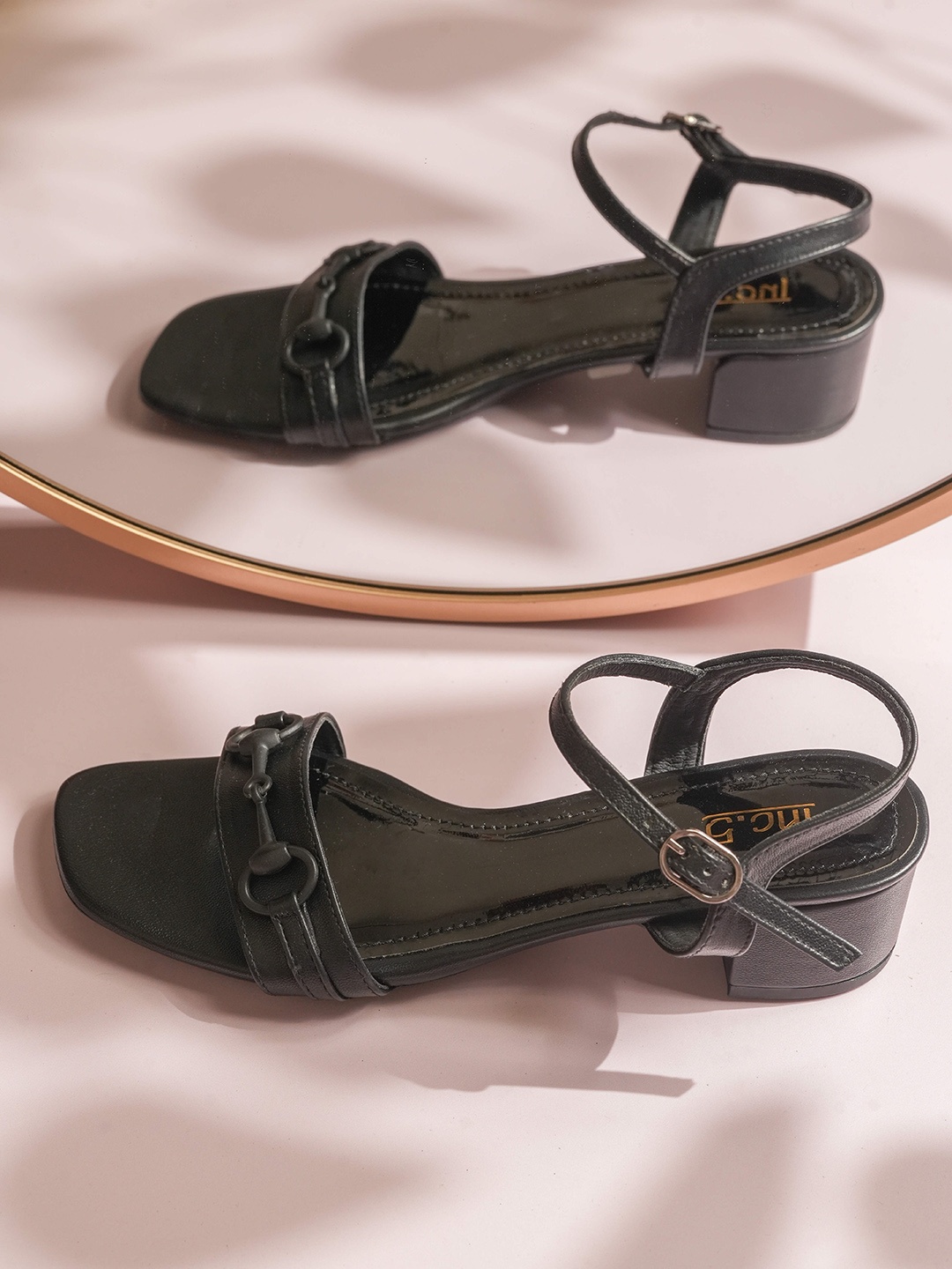

Inc 5 Women Block Sandals With Buckle Detail, Black
