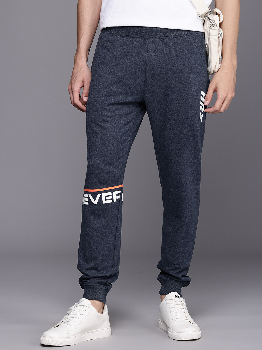 

HRX by Hrithik Roshan Men Lifestyle Typography Printed Terry Joggers, Navy blue