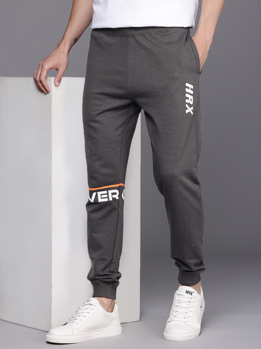 

HRX by Hrithik Roshan Men Lifestyle Typography Printed Terry Joggers, Grey