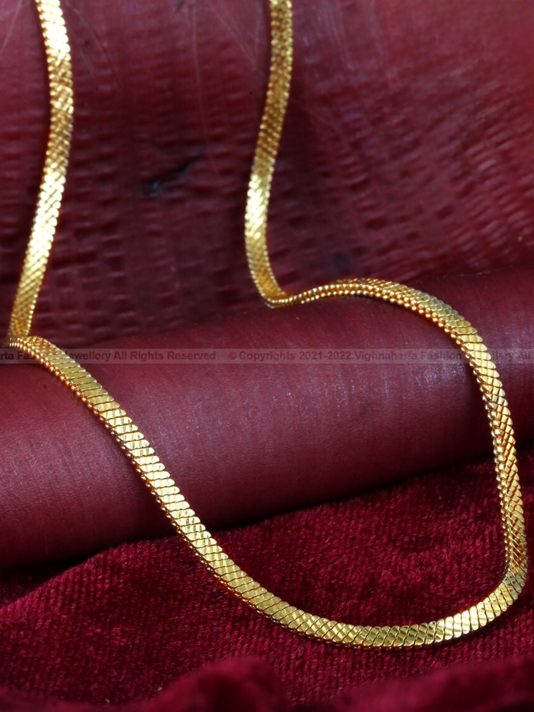 

Vighnaharta Brass Gold-Plated Chain