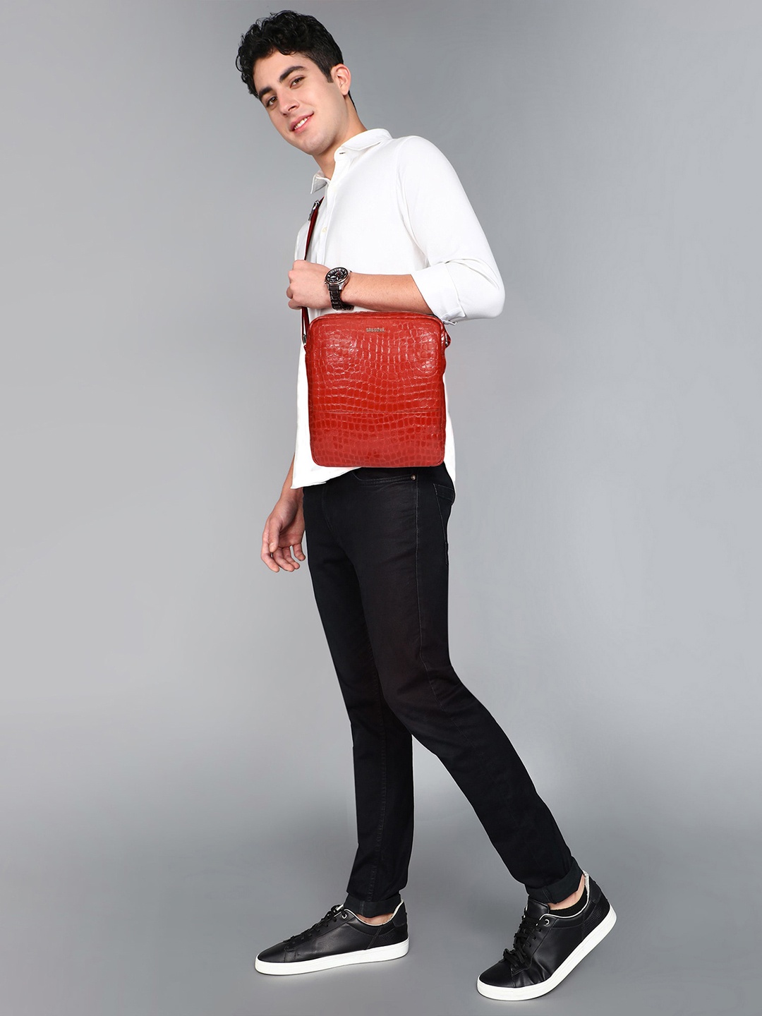 

Sassora Textured Leather Structured Crossbody Sling Bag, Red