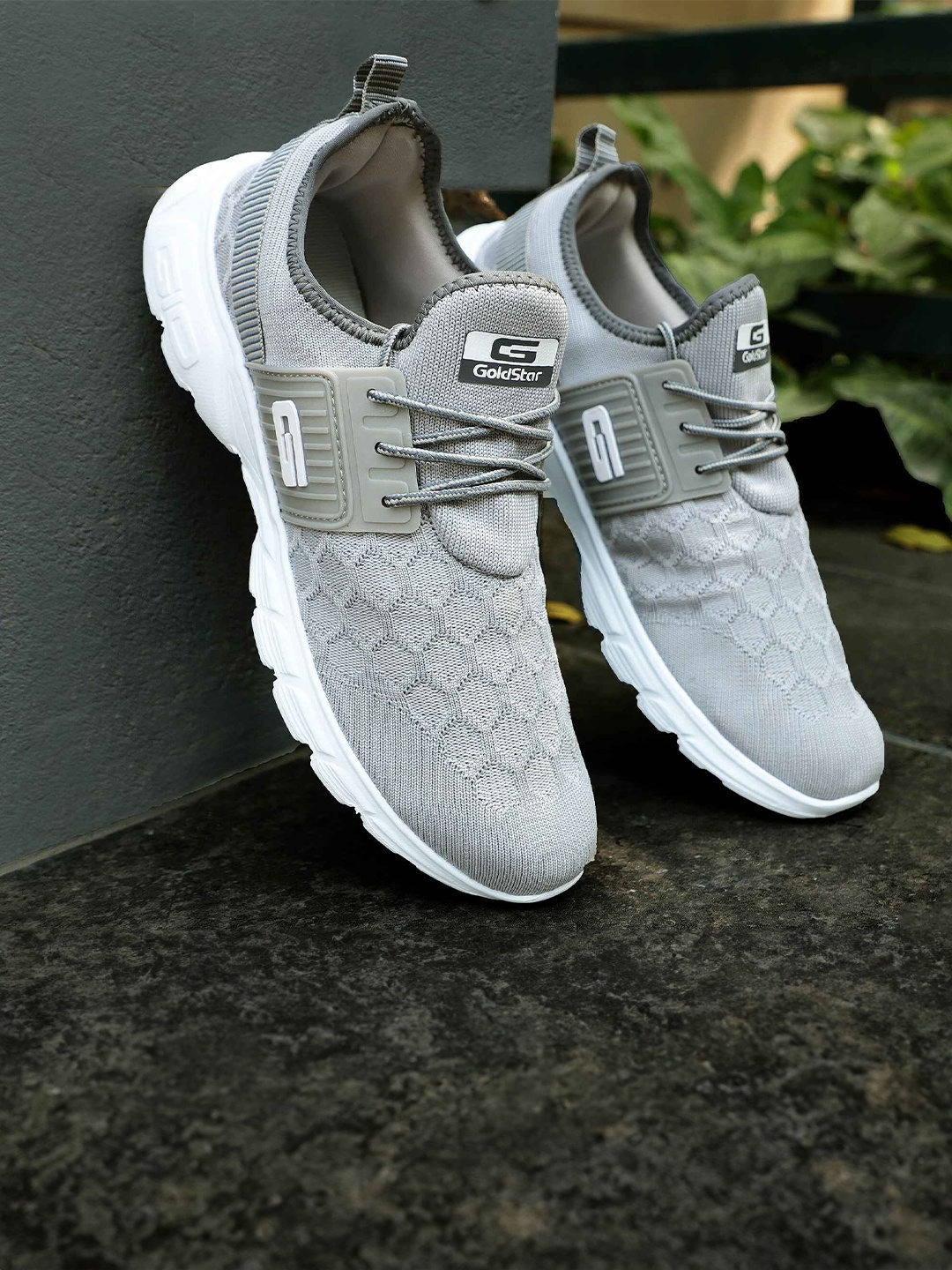 

Goldstar Men Walking Shoes, Grey