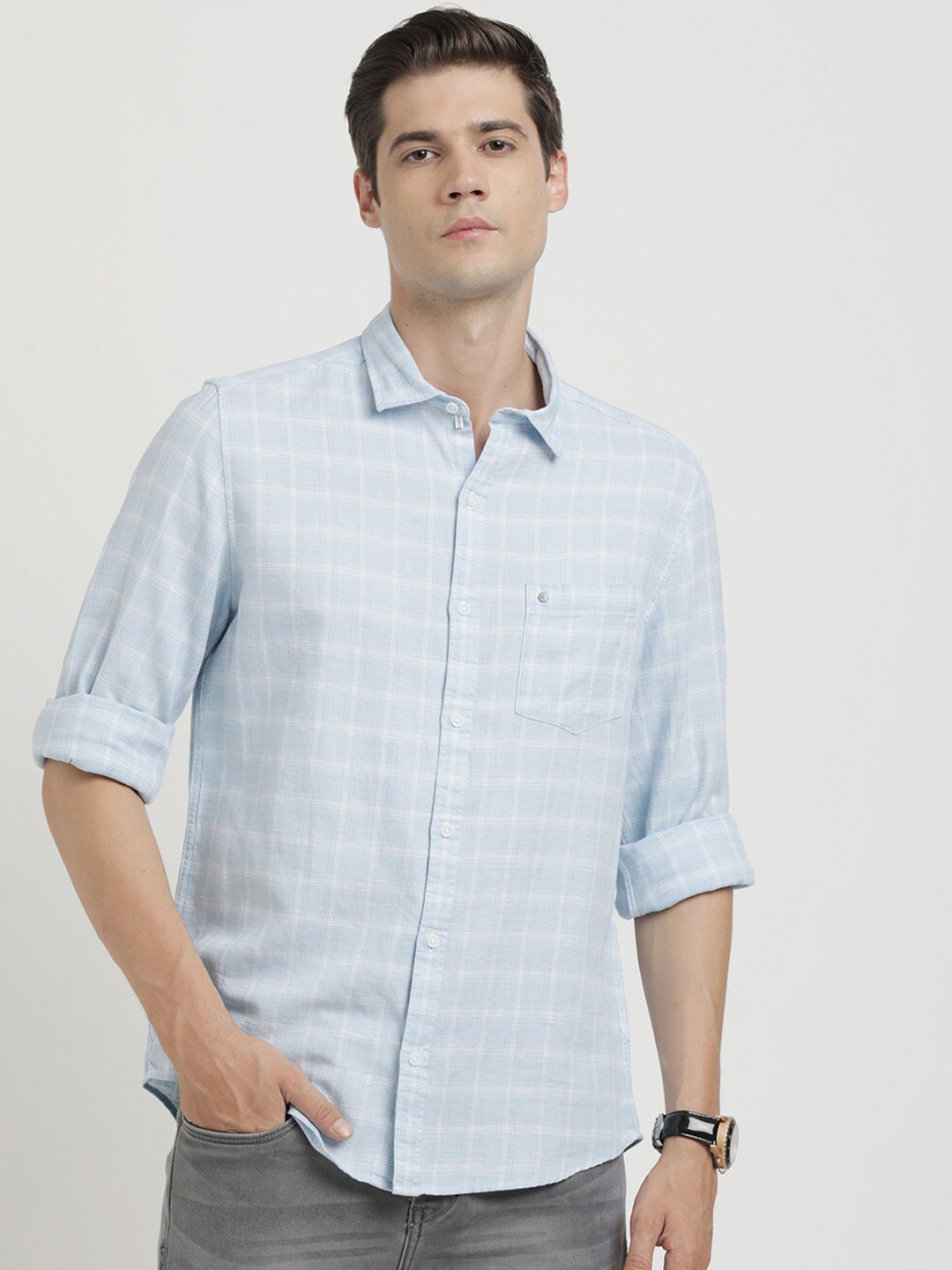 

Turtle Men Relaxed Slim Fit Opaque Checked Casual Shirt, Blue
