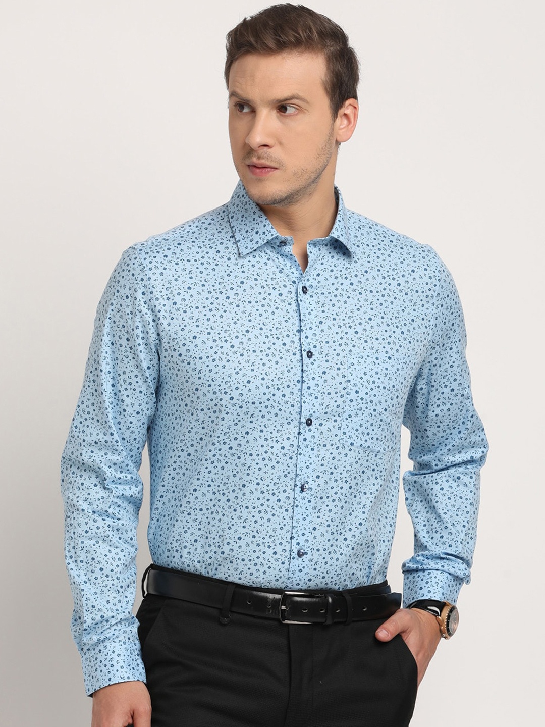 

Turtle Men Classic Slim Fit Floral Opaque Printed Formal Shirt, Blue