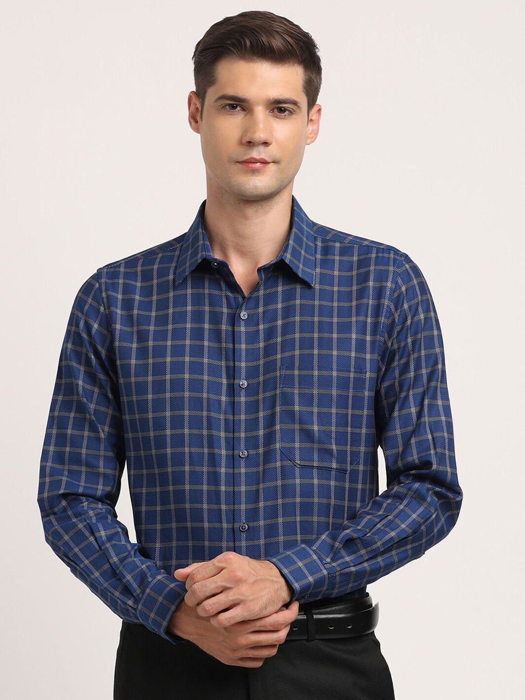 

Turtle Men Classic Slim Fit Grid Tattersall Checks Opaque Checked Formal Shirt, Navy blue