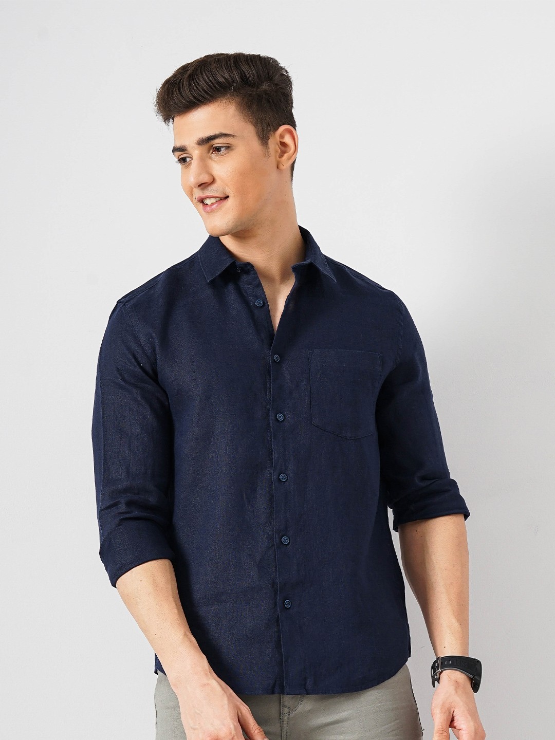 

Celio Men Classic Opaque Casual Shirt, Navy blue
