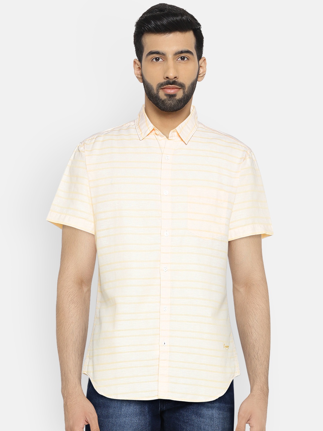 

LOCOMOTIVE Men Yellow Slim Fit Striped Casual Shirt