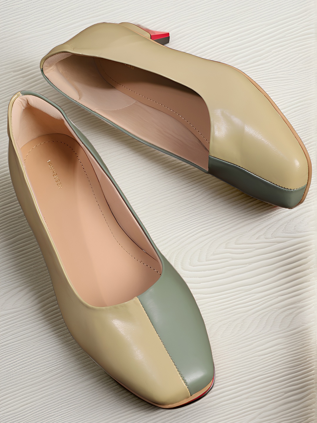 

Van Heusen Women Colourblocked Ballerinas, Olive