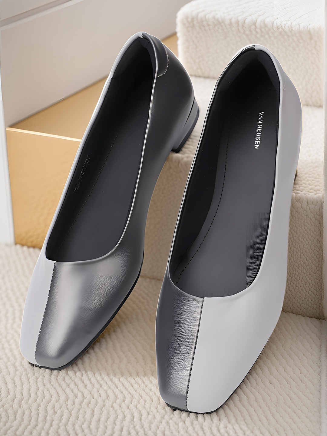 

Van Heusen Women Colourblocked Ballerinas, Grey