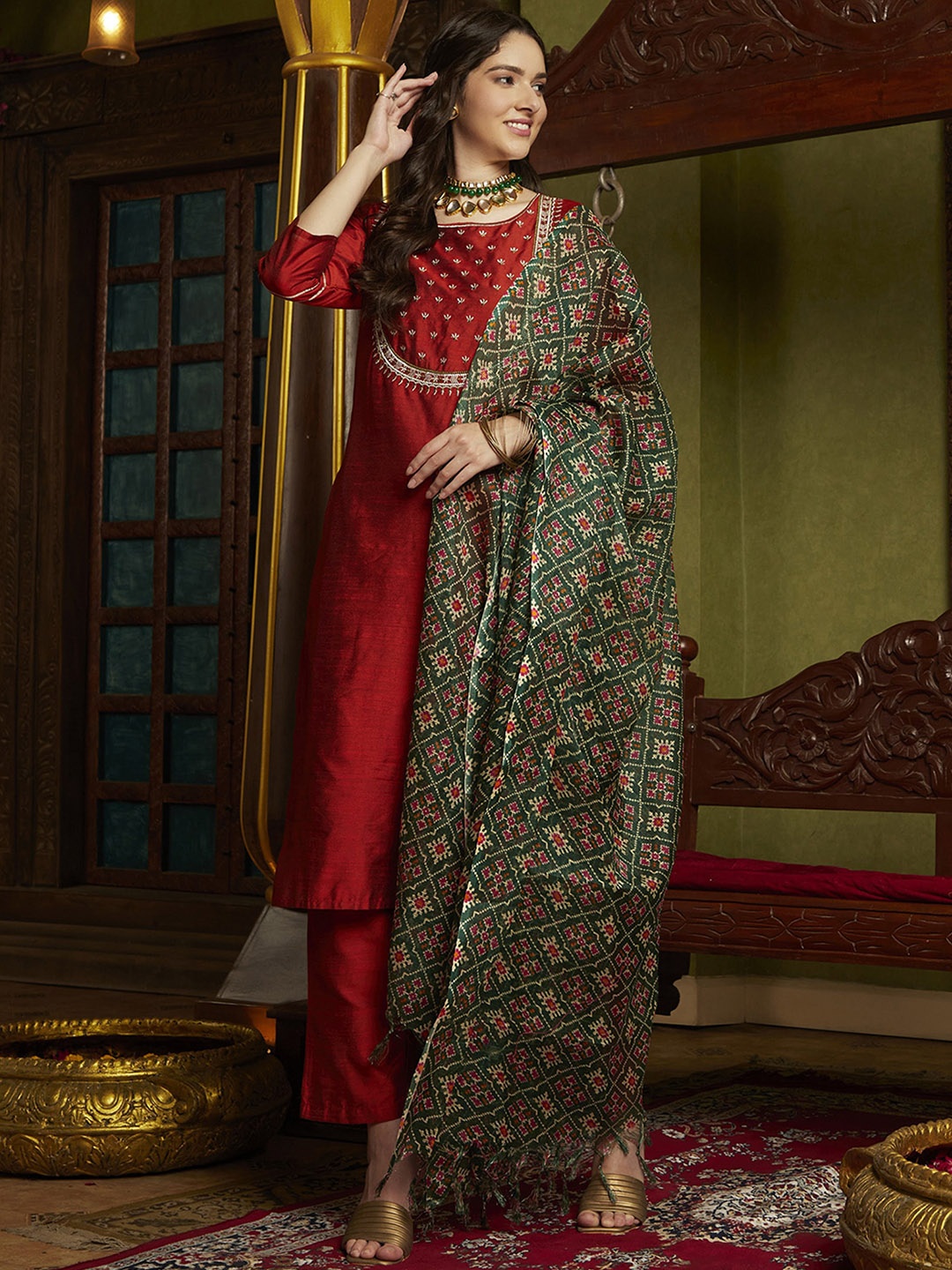 

Sangria Embroidered Straight Kurta With Trouser & Dupatta, Rust