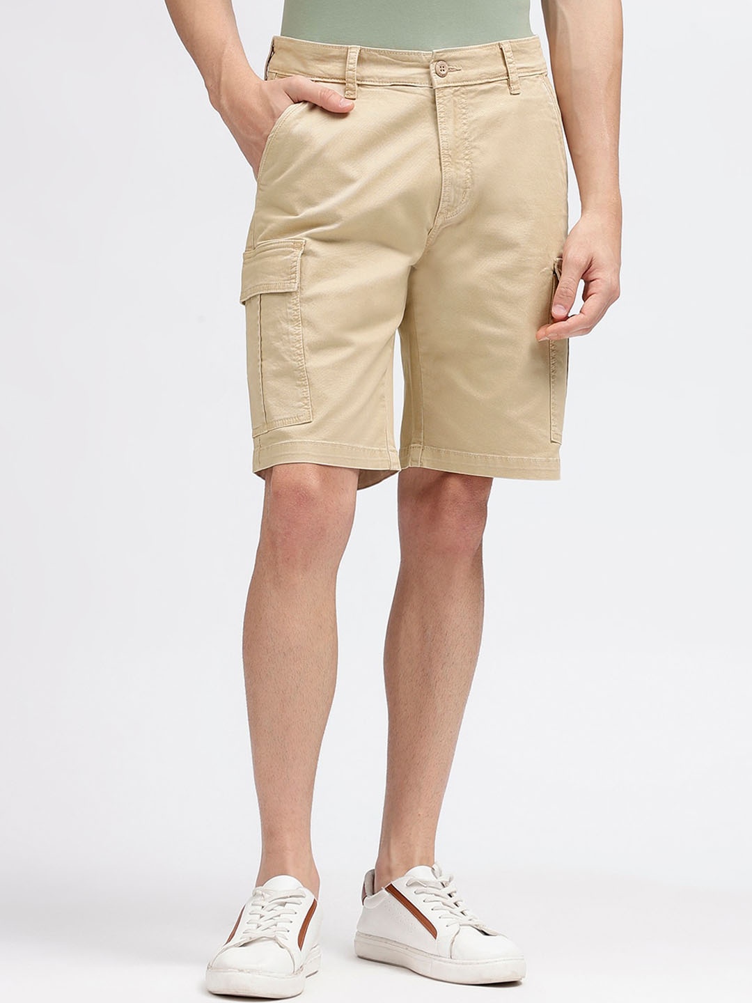 

Iconic Men Solid Regular Fit Cargo Shorts, Beige