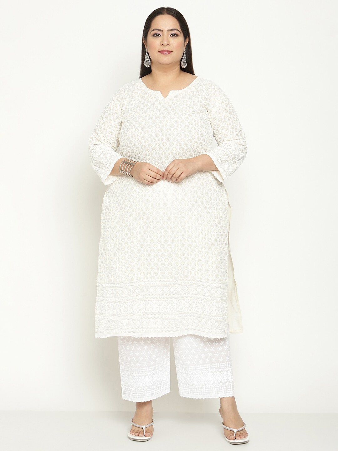 

QUEENLEY Plus Size Floral Embroidered Chikankari Straight Kurta, Cream