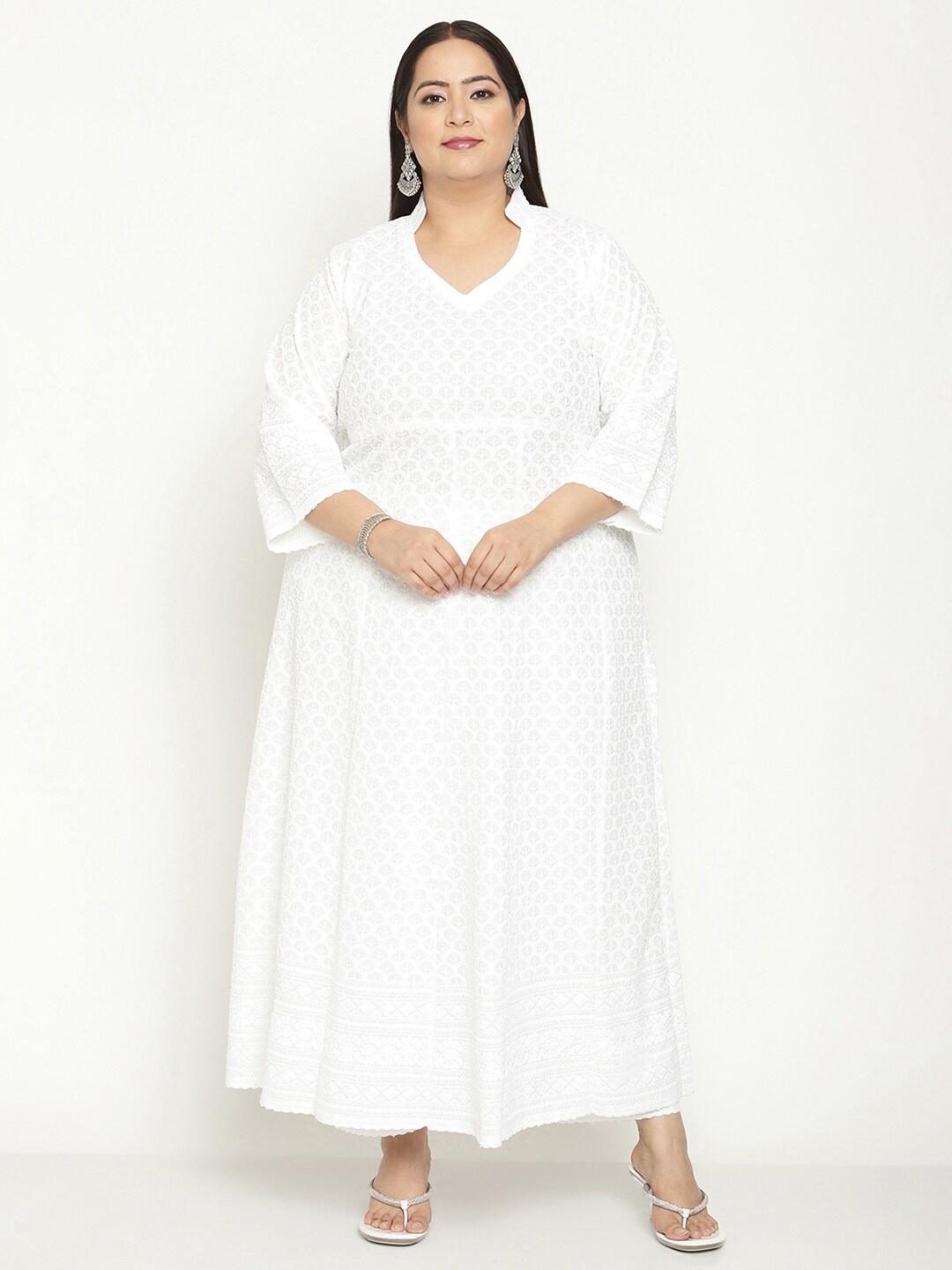

QUEENLEY Plus Size Embroidered Chikankari Anarkali Kurta, White