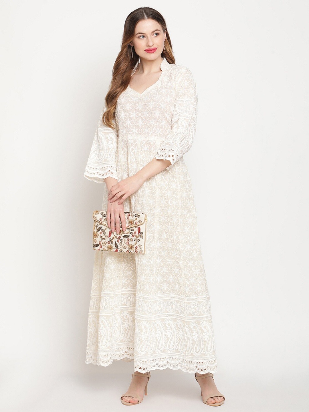 

QUEENLEY Ethnic Motifs Embroidered Chikankari Anarkali Kurta, White