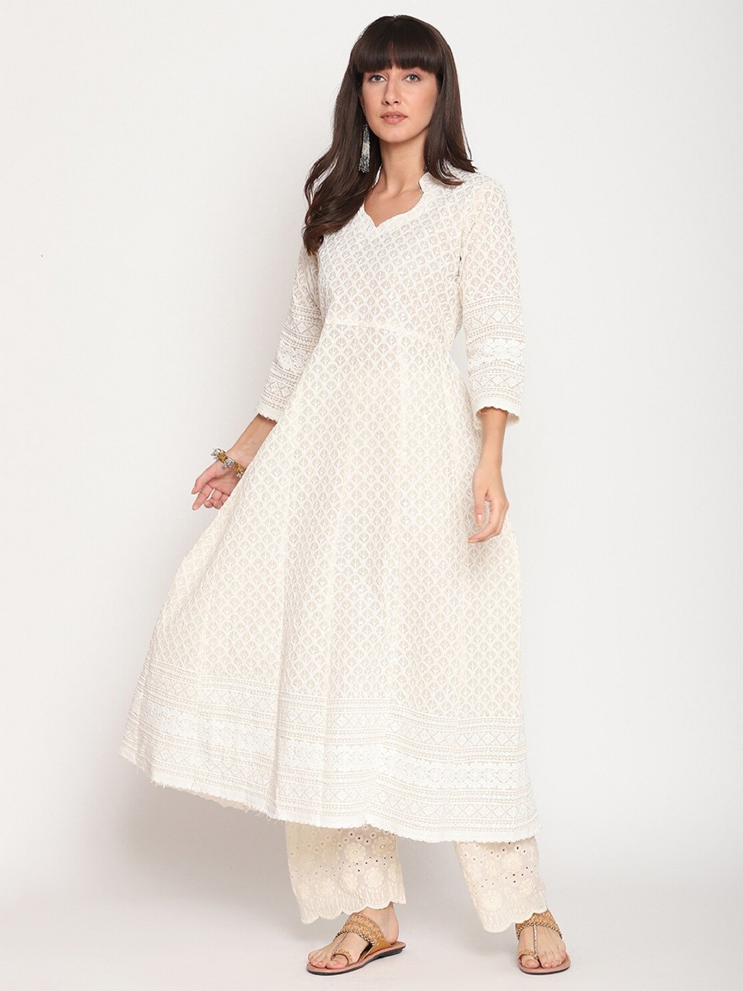 

QUEENLEY Floral Embroidered V-Neck Sequinned Anarkali Kurta, Cream