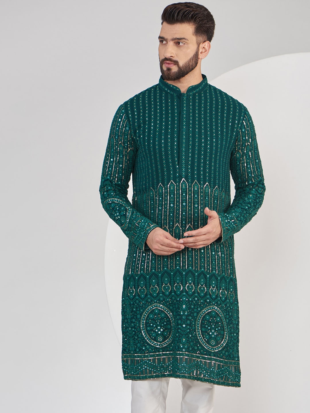 

KASBAH CLOTHING NISHCHAIY SAJDEH Men Geometric Georgette Kurta, Green