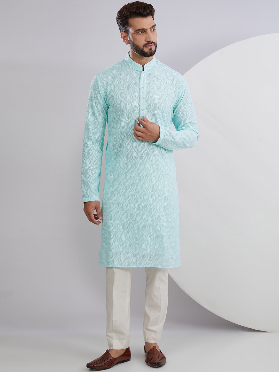 

KASBAH CLOTHING NISHCHAIY SAJDEH Men Thread Work Georgette Kurta, Blue