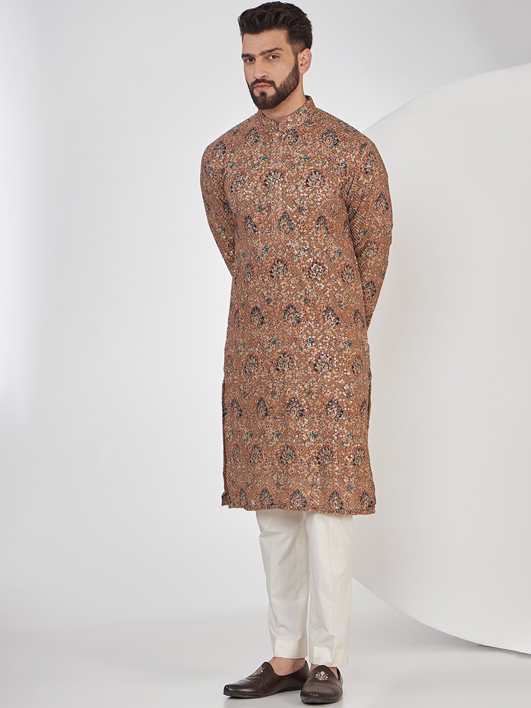 

KASBAH CLOTHING NISHCHAIY SAJDEH Men Thread Work Georgette Kurta, Multi