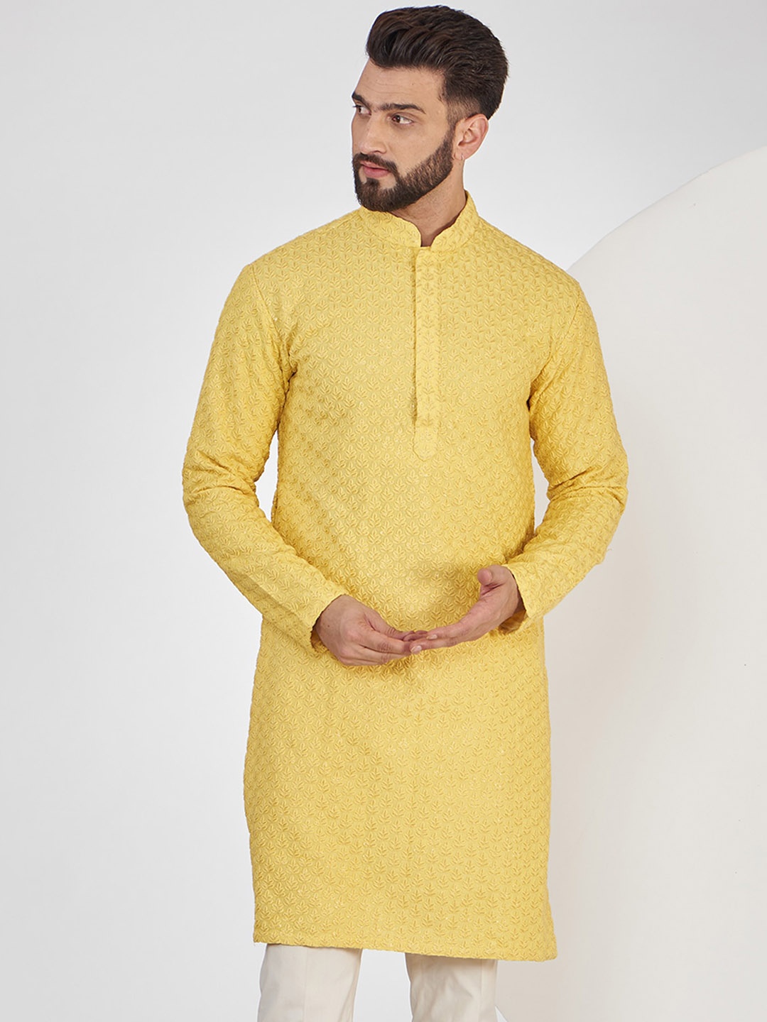 

KASBAH CLOTHING NISHCHAIY SAJDEH Men Chikankari Kurta, Yellow
