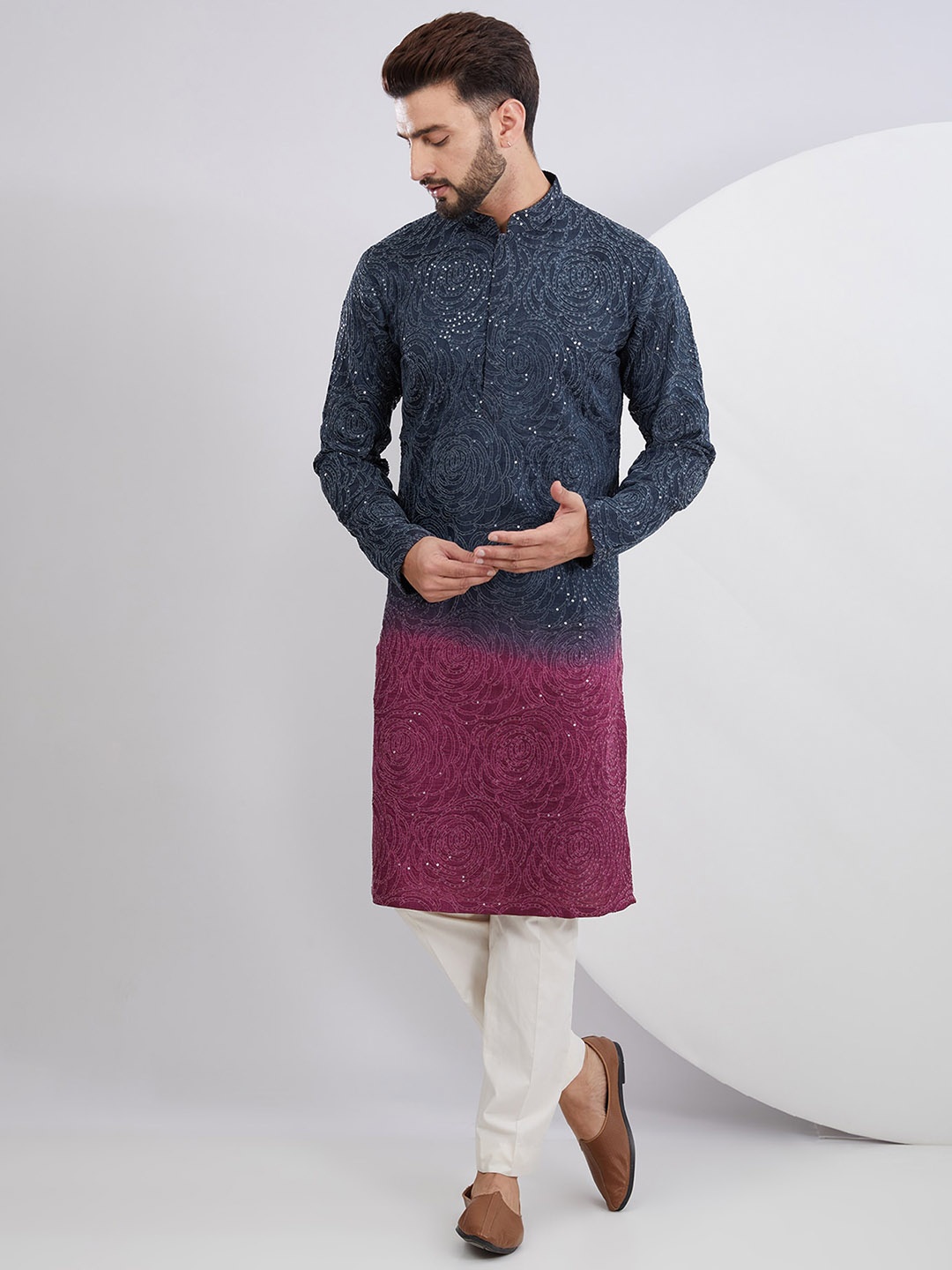 

KASBAH CLOTHING NISHCHAIY SAJDEH Men Ethnic Motifs Thread Work Kurta, Grey