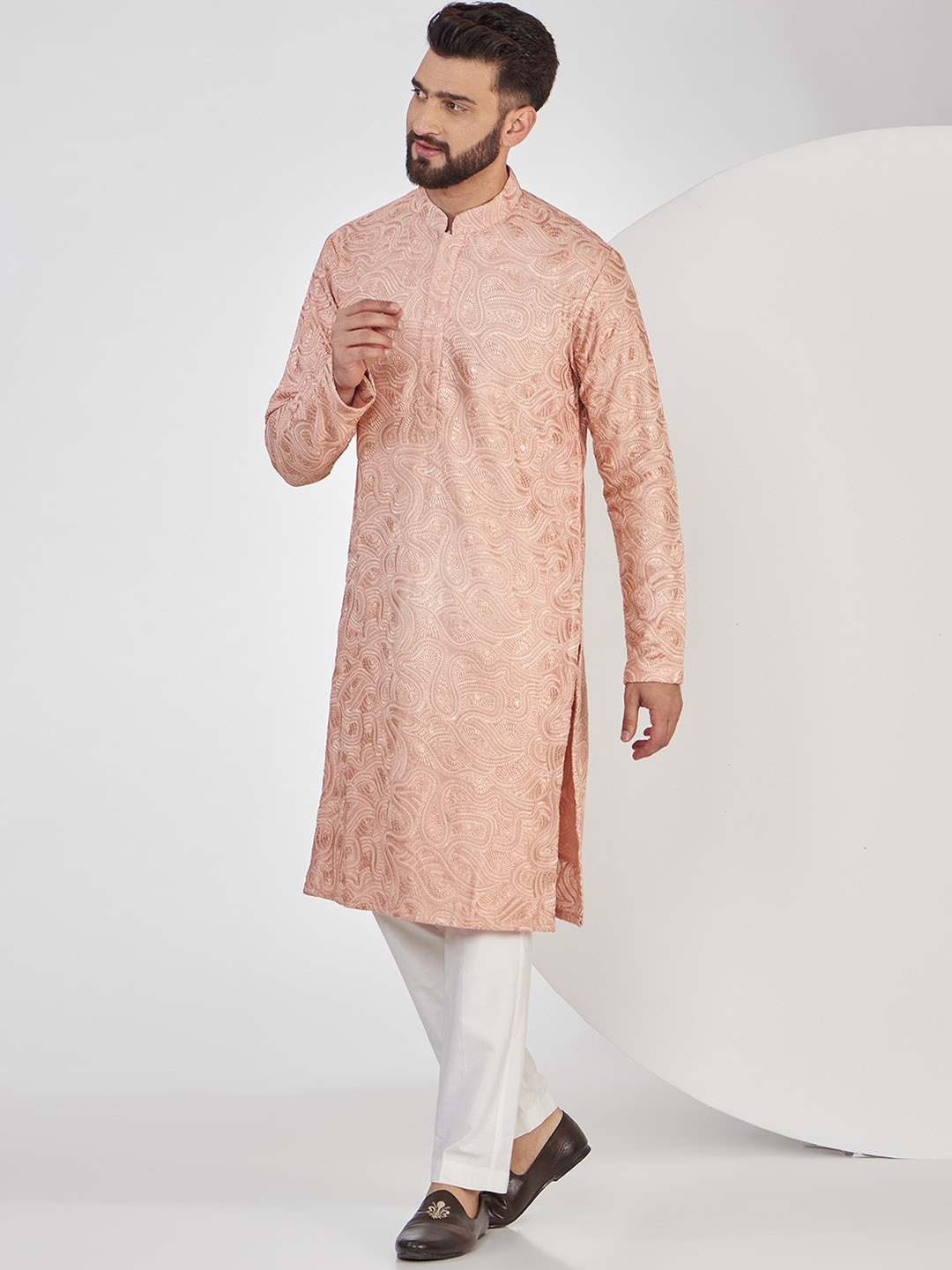 

KASBAH CLOTHING NISHCHAIY SAJDEH Men Thread Work Kurta, Peach