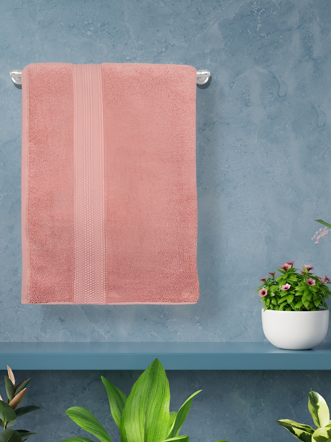 

RANGOLI Peach Pure Cotton 625 GSM Bath Towel