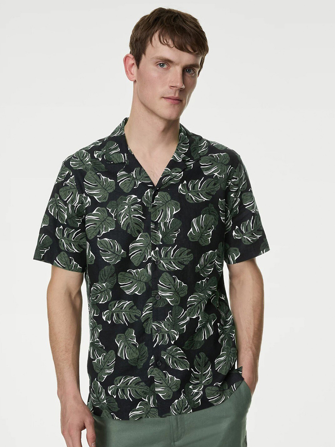 

Marks & Spencer Men Floral Opaque Printed Casual Shirt, Black