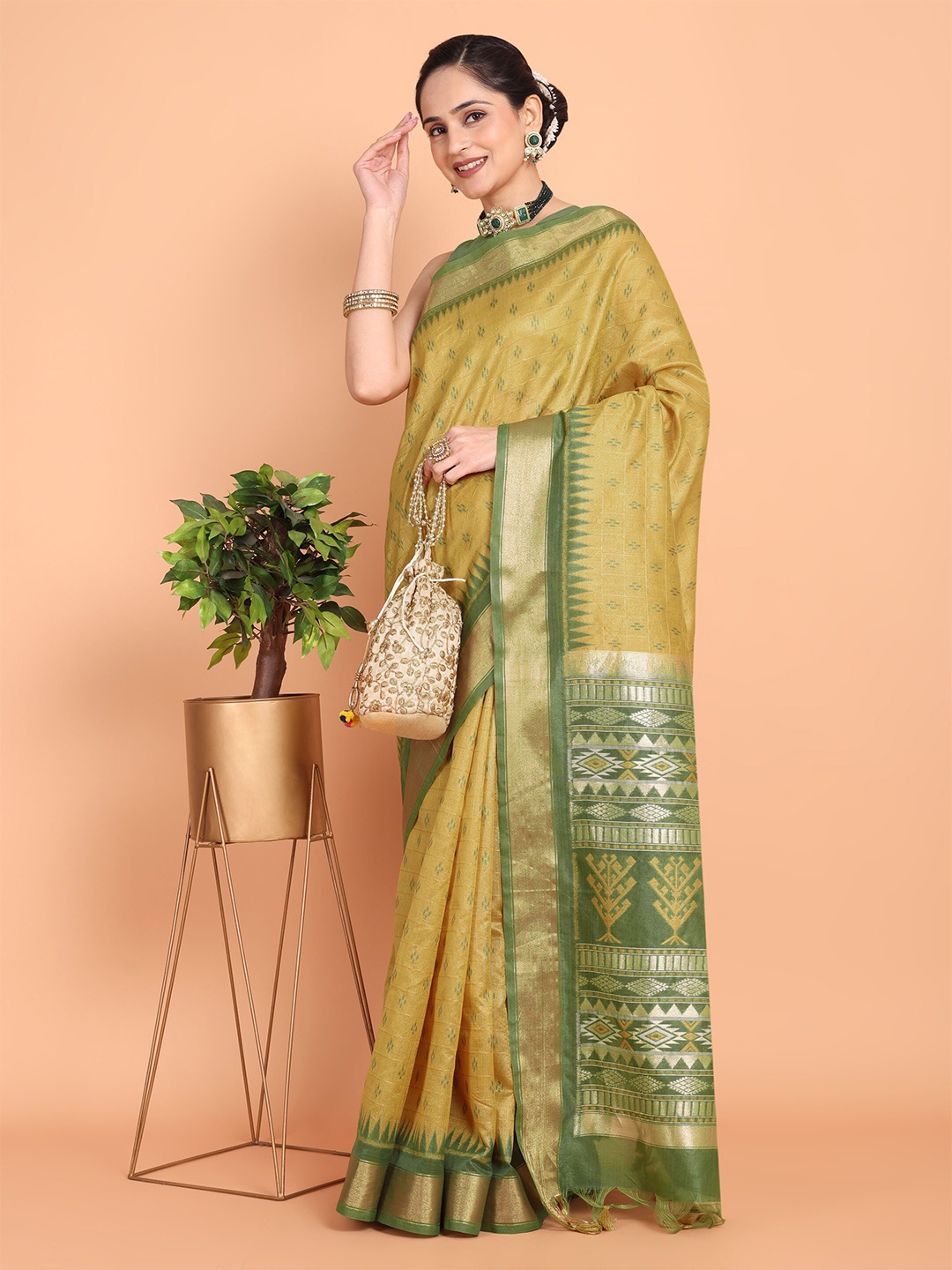 

KAZIA Floral Printed Banarasi Zari Saree, Mustard