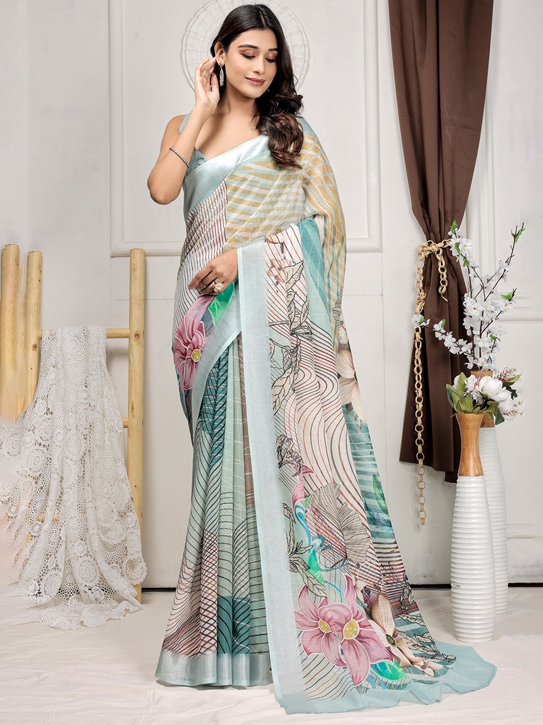 

RACHNA Floral Printed Zari Saree, Sea green