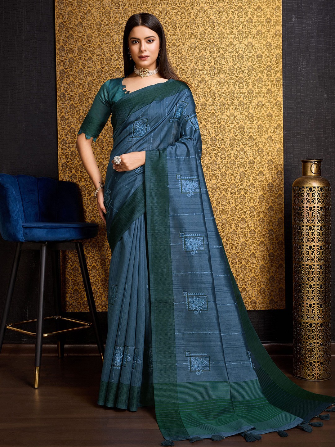 

Mitera Ethnic Motifs Embroidered Pure Silk Saree, Teal