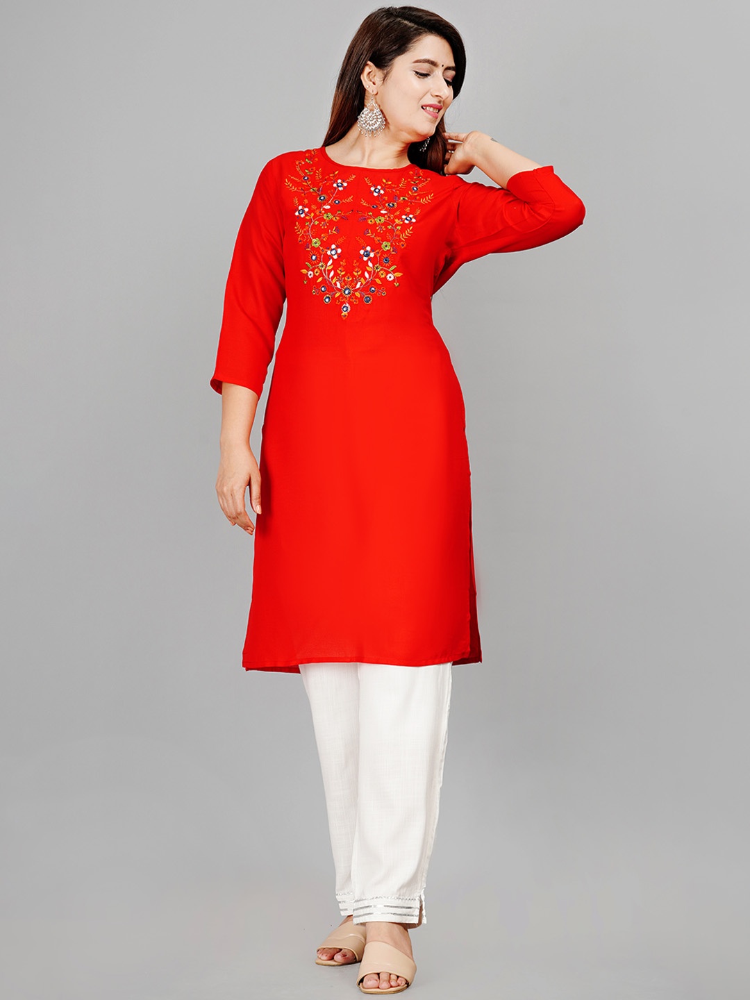 

SIPET Floral Embroidered Regular Thread Work Kurti with Trouser, Red