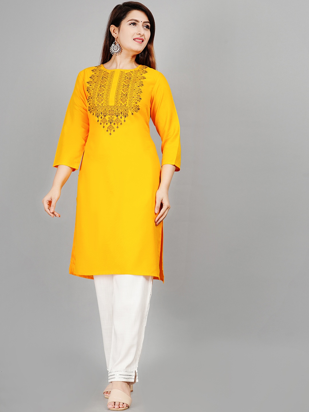 

SIPET Ethnic Motifs Yoke Design Regular Thread Work Straight Kurta with Trouser, Yellow