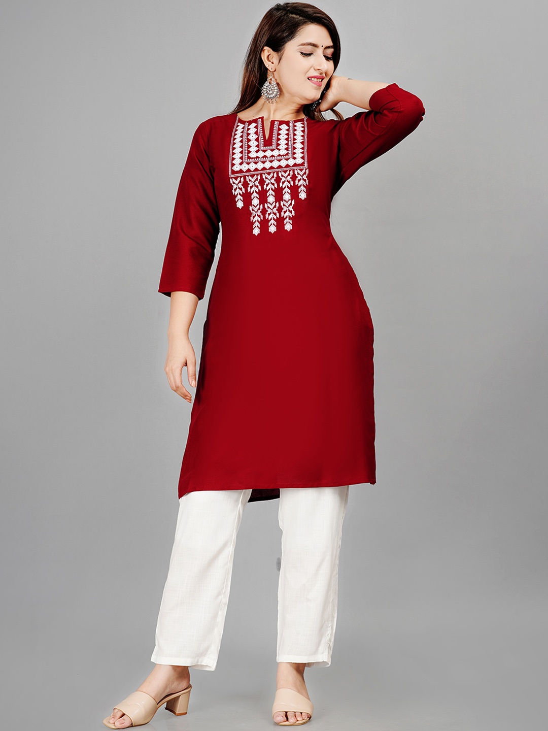 

SIPET Yoke Design Regular Thread Work Straight Kurta with Trouser, Maroon