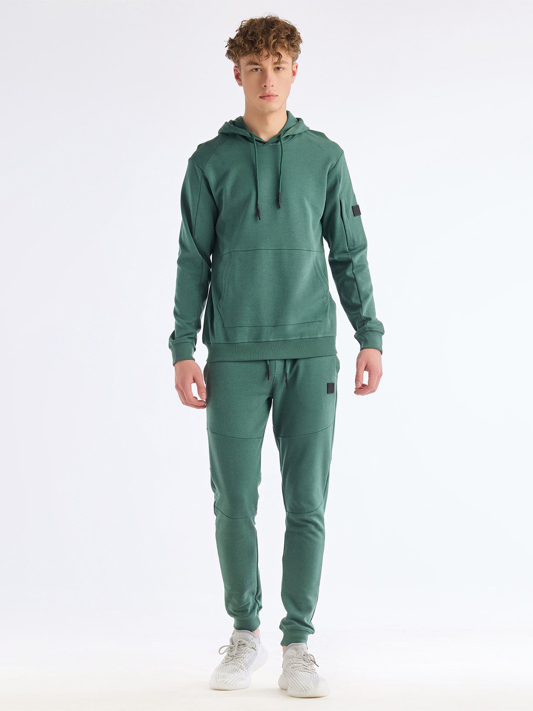 

Red Flame Hooded Sweatshirt With Joggers, Green