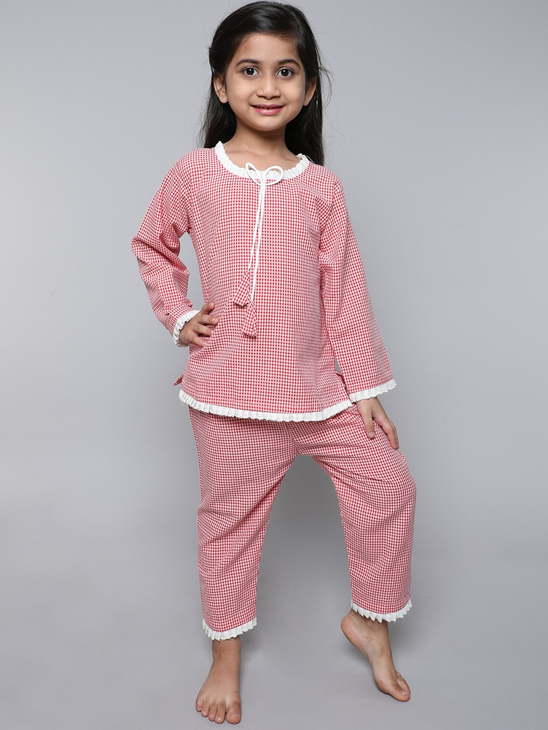 

BAESD Girls Checked Night suit, Red