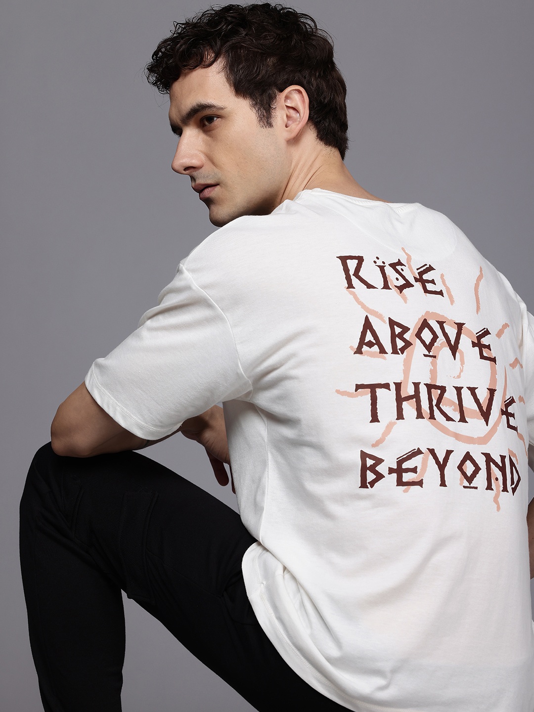 

HRX by Hrithik Roshan Men Lifestyle Printed Drop-Shoulder Sleeves Oversized T-shirt, White