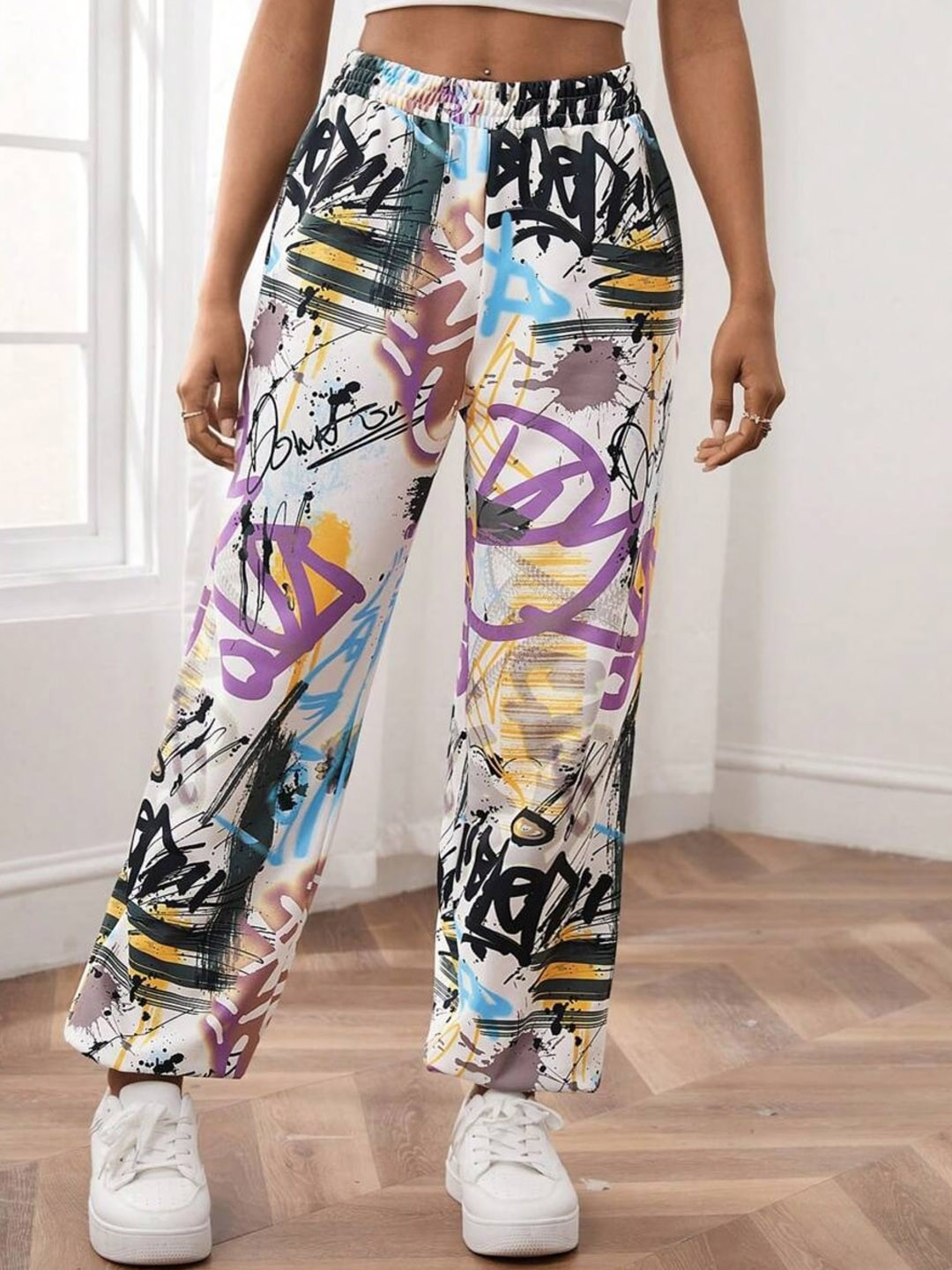 

BLACK SCISSOR Women Floral Printed Trousers, Multi