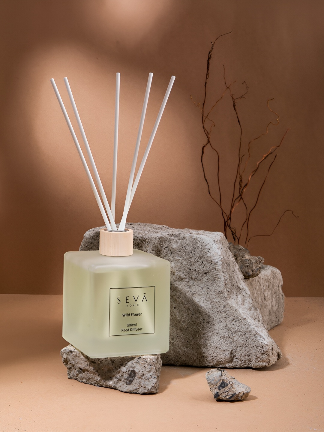 

Seva Home Transparent & White Reed Diffuser Wild Flower 500 ml