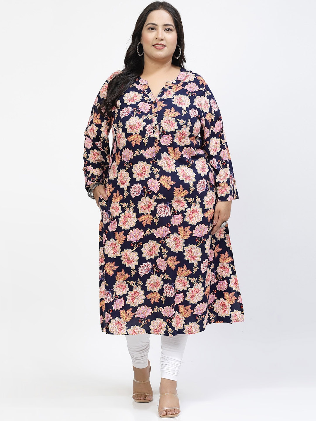 

plusS Women Geometric Printed Flared Sleeves Sequinned Kurta, Navy blue