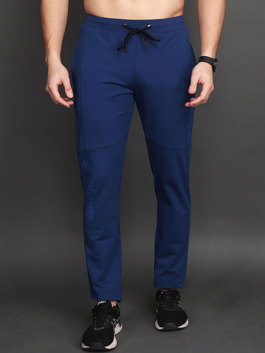 

Albion By CnM Men Mid-Rise Cotton Track Pant, Navy blue