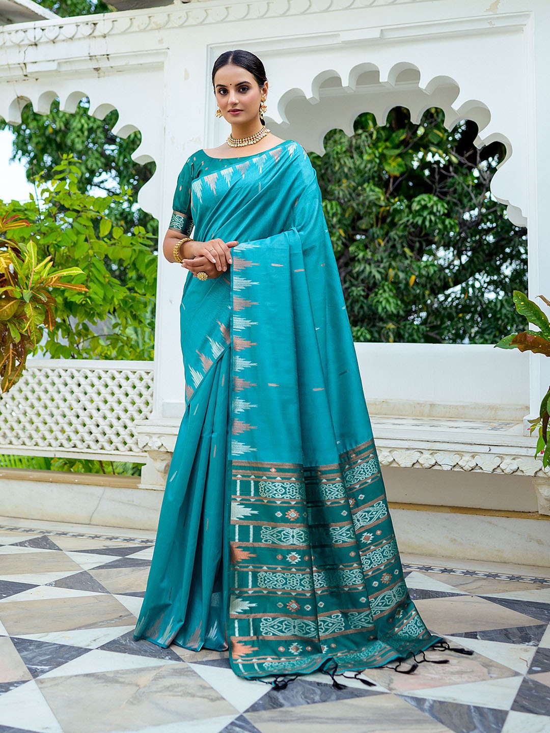 

Anouk Woven Design Designer Banarasi Saree, Teal