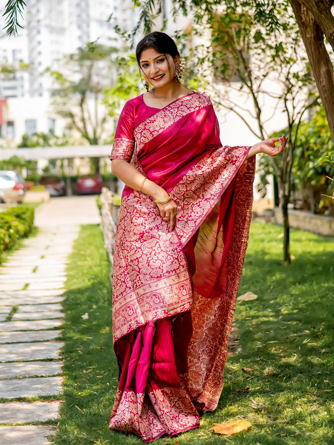 

Anouk Woven Design Designer Banarasi Saree, Pink