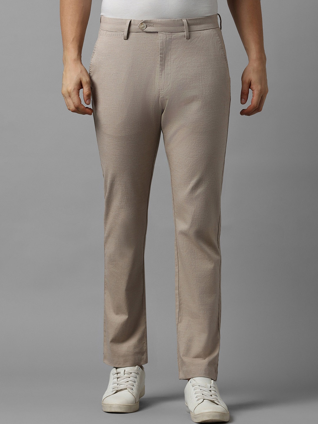 

Allen Solly Men Solid Mid-Rise Cotton Trousers, Grey