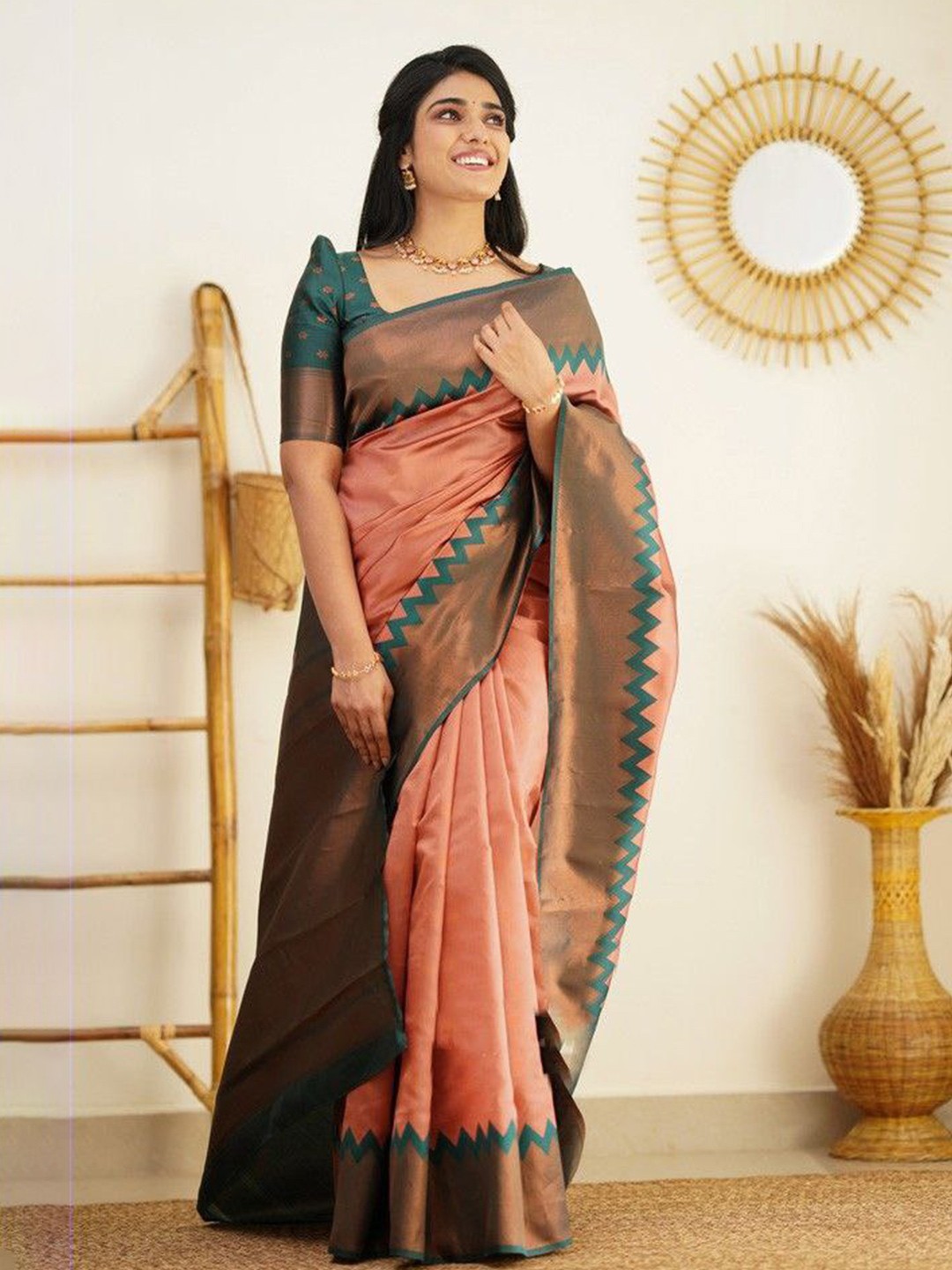 

Naishu Trendz Woven Design Zari Pure Silk Kanjeevaram Saree, Peach