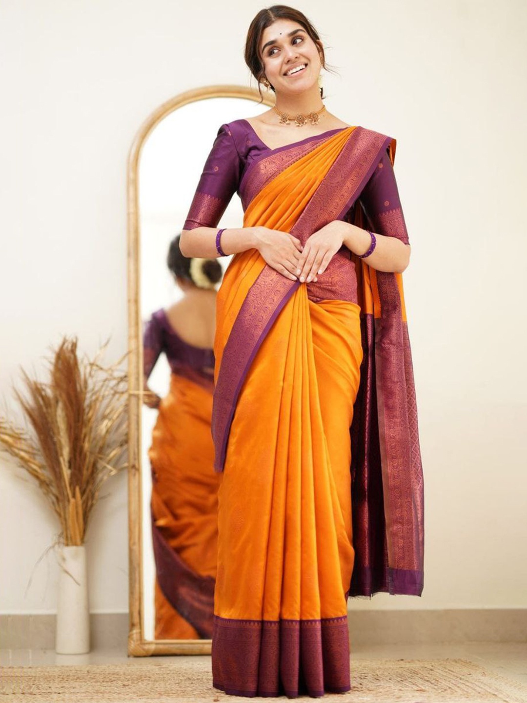 

Naishu Trendz Zari Pure Silk Kanjeevaram Saree, Orange