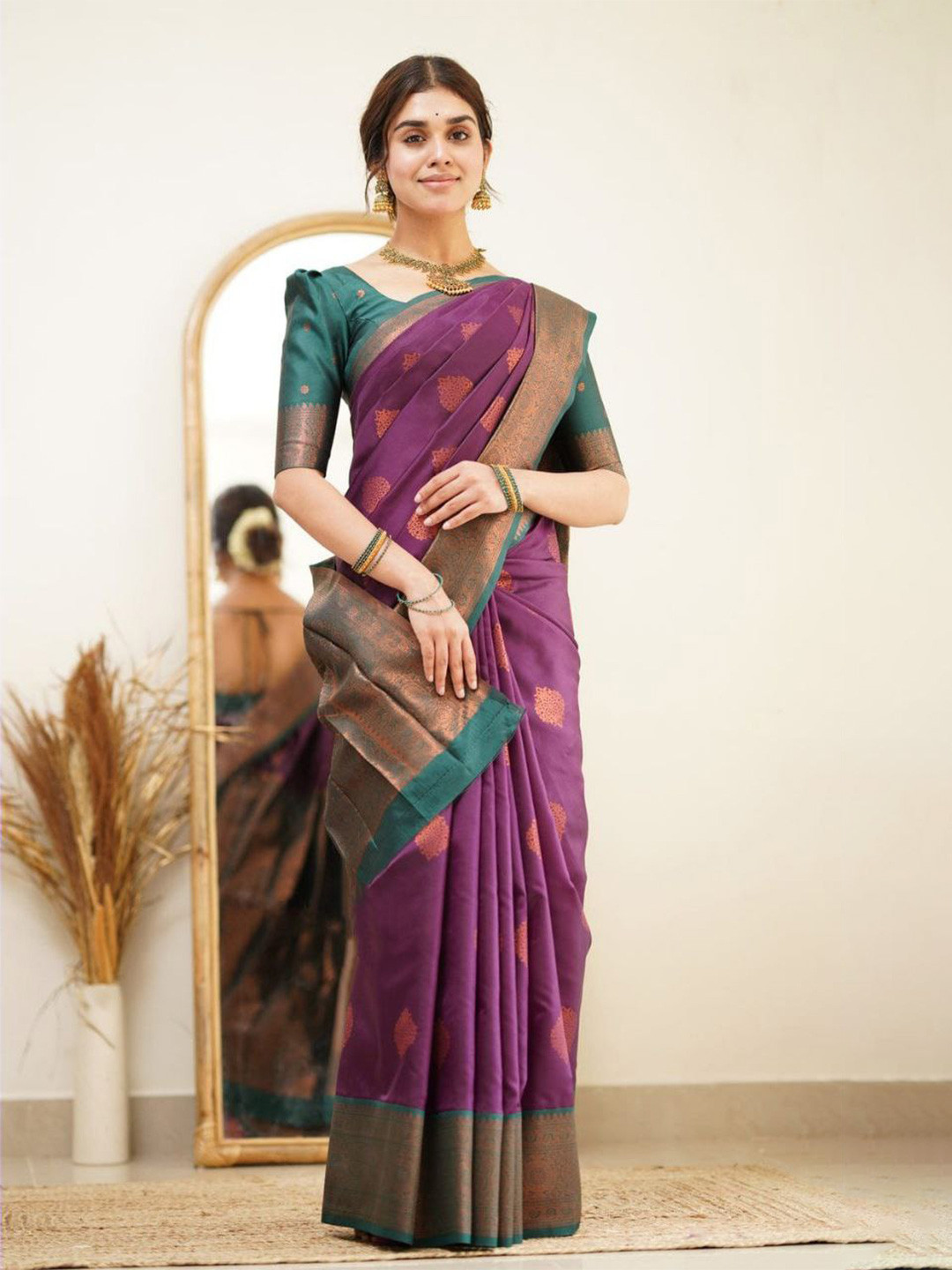 

Naishu Trendz Woven Design Zari Pure Silk Kanjeevaram Saree, Purple